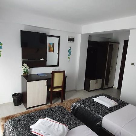Motel Didona B Sendreni Dış mekan fotoğraf